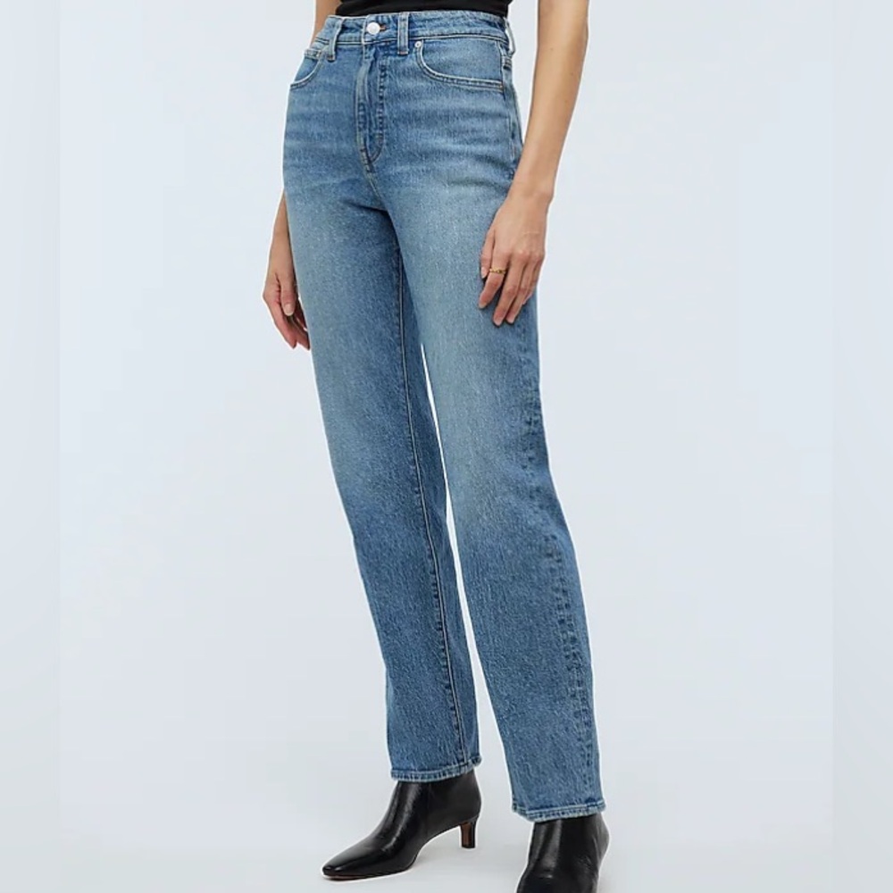 Madewell Women’s High Rise “The 90’s Straight Jeans’